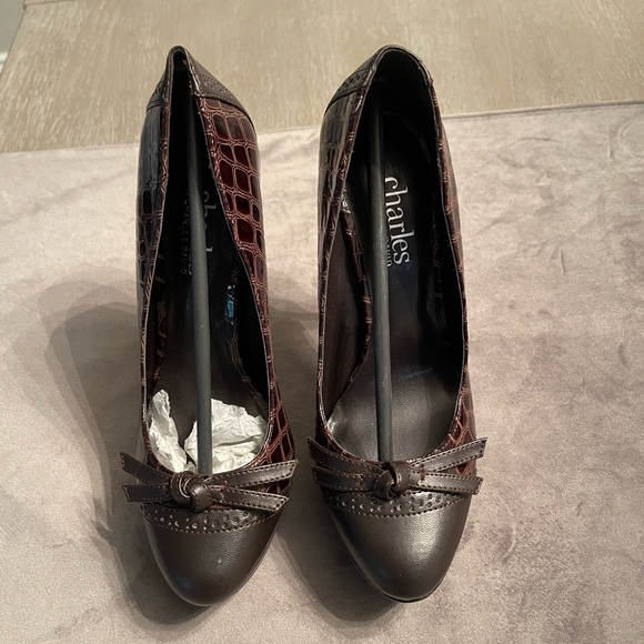 Charles by Charles David platform faux croc women’s Heels Size 6.5 office siren - Picture 7 of 8